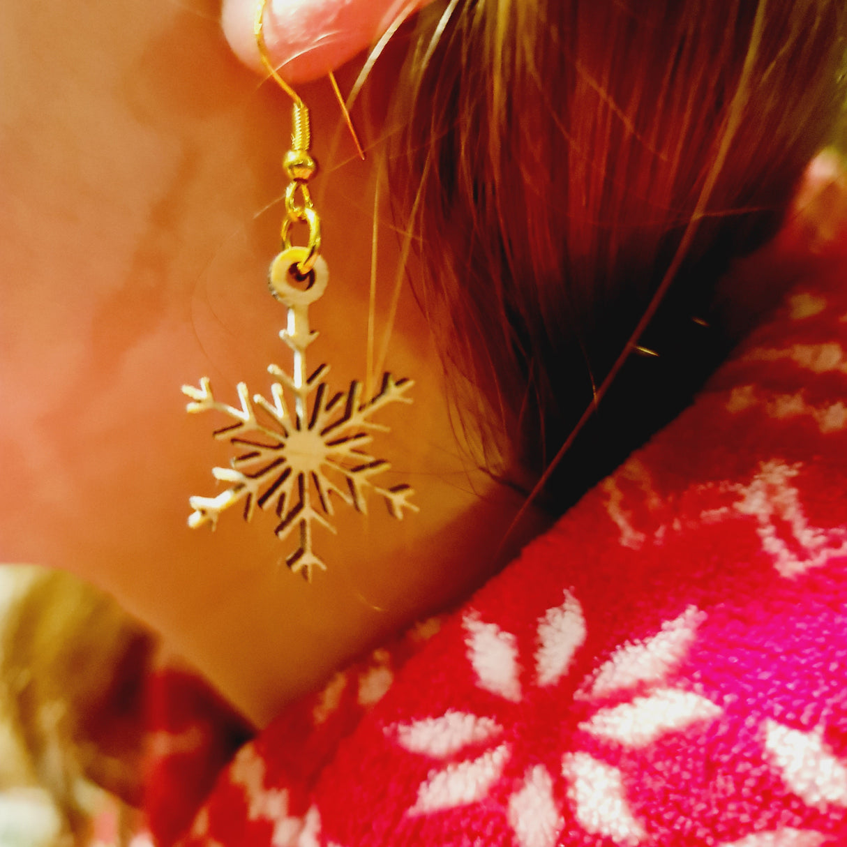 Wisewoodz Schneeflocken-Ohrringe: Winterzauber für Kinder! ❄️✨