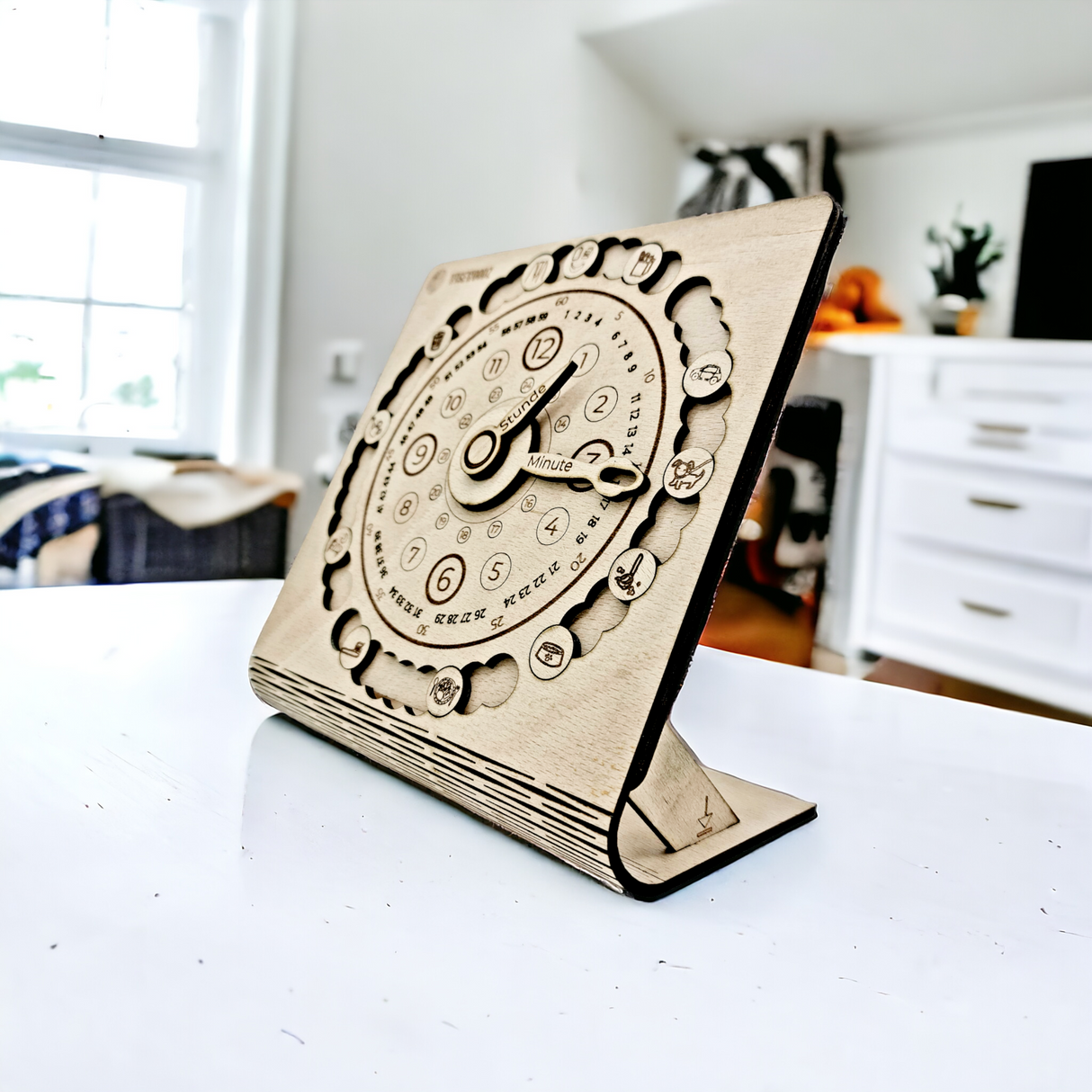 Wisewoodz Uhrzeit und Routine Lernbrett