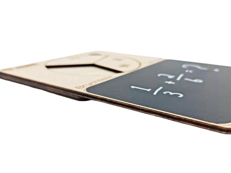 Brett aus Holz für den Bruchrechnenunterricht