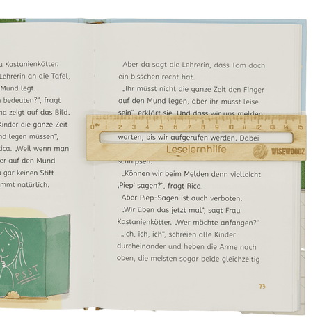 Nachhaltiges Holzlineal mit Lesehilfe